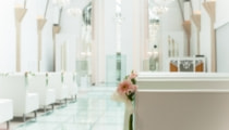結婚式場を探す